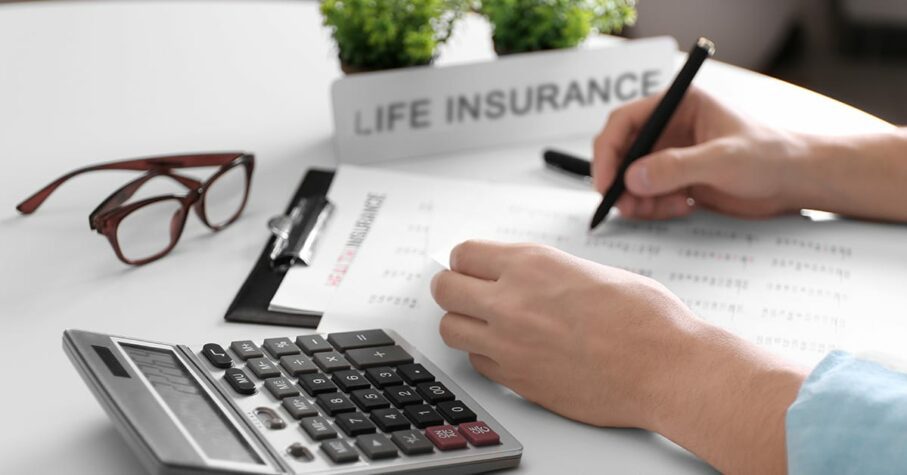 what is underwriting life insurance